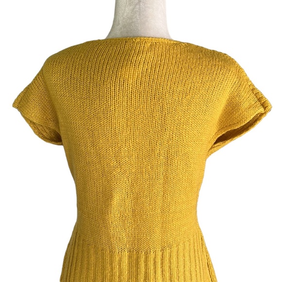 Anthropologie Escio Mustard Yellow Woven Knit Cap Sleeve V-Neck Sweater - S - Picture 7 of 12